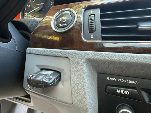 Used 2011 BMW 328i xDrive Coupe image 36