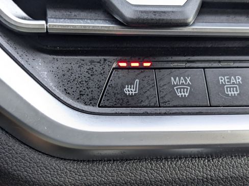 Used 2021 BMW 430i Coupe w/ M Sport Package image 28