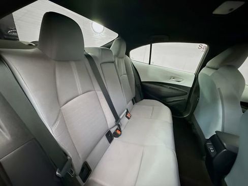 Used 2024 Toyota Corolla SE image 25