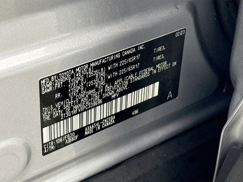 Certified 2023 Toyota RAV4 LE image 28