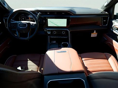 New 2026 GMC Sierra 3500 Denali Ultimate image 24