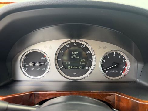 Used 2010 Mercedes-Benz GLK 350 4MATIC image 31