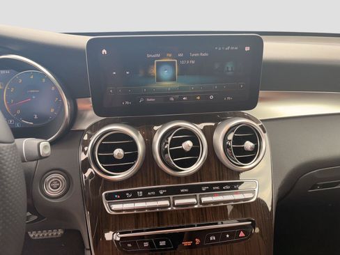 Used 2022 Mercedes-Benz GLC 300 image 16
