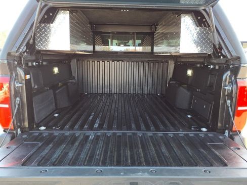 Used 2025 Toyota Tacoma 4x4 Double Cab Hybrid image 11