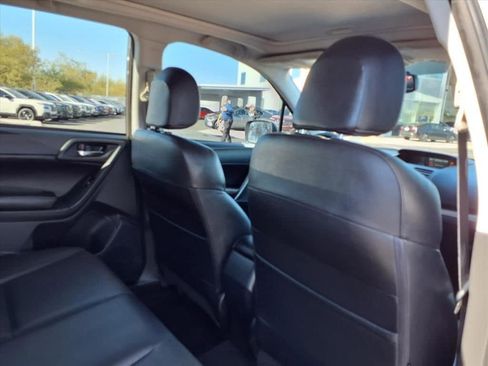 Used 2015 Subaru Forester 2.5i Limited image 19