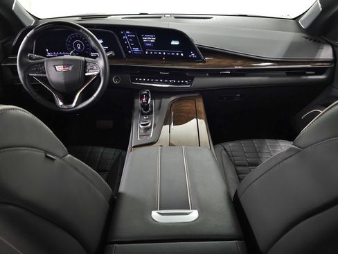 Certified 2023 Cadillac Escalade Sport Platinum w/ LPO, ONYX Package AWD/4WD image 13