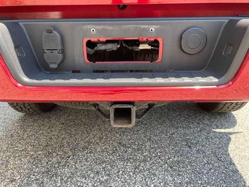 Used 2021 Chevrolet Colorado W/T w/ Custom Special Edition AWD/4WD image 50