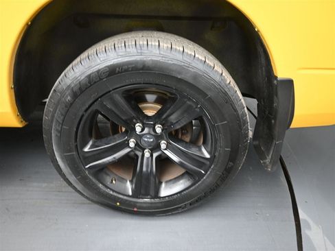 Used 2016 RAM 1500 Sport w/ Stinger Yellow Sport Package AWD/4WD image 19