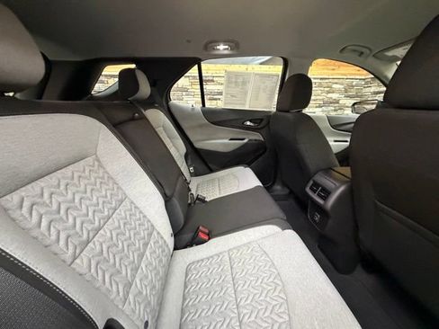 Used 2024 Chevrolet Equinox LS w/ Midnight Edition AWD/4WD image 32