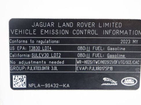 Used 2023 Land Rover Defender 130 First Edition AWD/4WD image 78