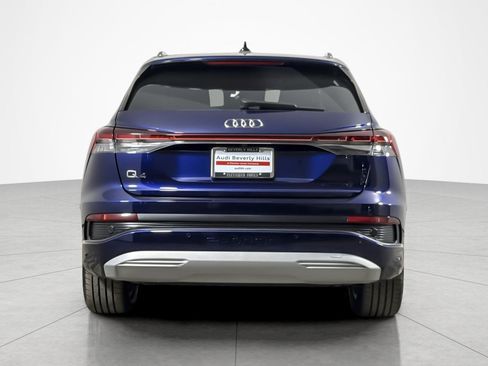 Used 2023 Audi Q4 e-tron Premium Plus w/ Premium Plus RWD image 4
