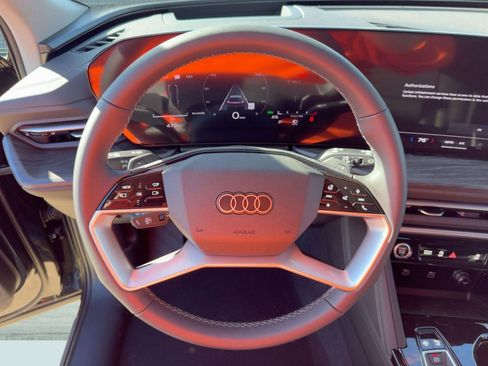 New 2025 Audi Q5 Premium Plus image 18