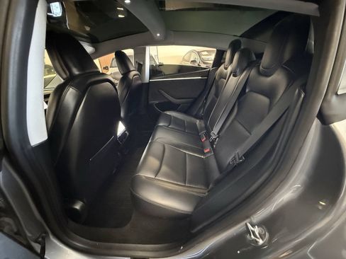 Used 2024 Tesla Model 3 Long Range AWD/4WD image 29