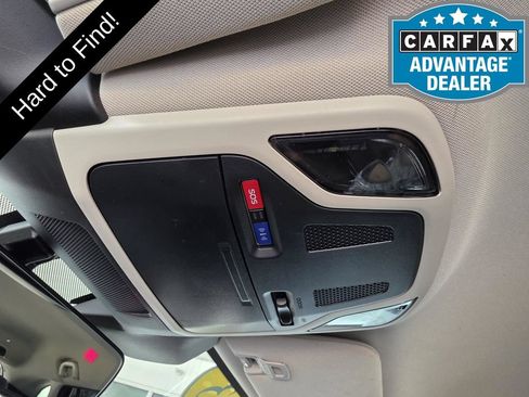 Used 2023 Subaru Outback Premium AWD/4WD image 23