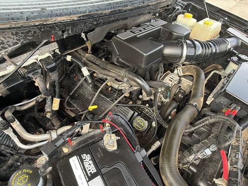 Used 2014 Ford F150 Platinum AWD/4WD image 30