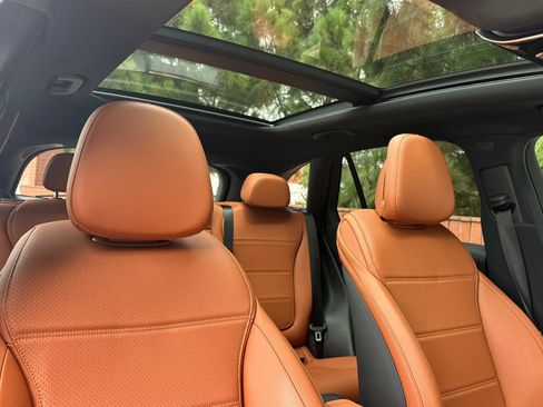 Certified 2025 Mercedes-Benz GLC 350e 4MATIC image 21