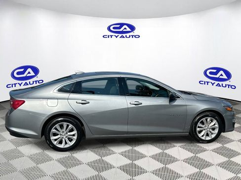 Used 2024 Chevrolet Malibu LT FWD image 2