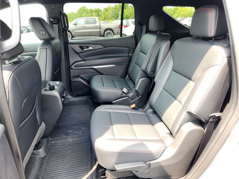 Used 2026 Chevrolet Traverse Z71 w/ Driver Confidence Package AWD/4WD image 12