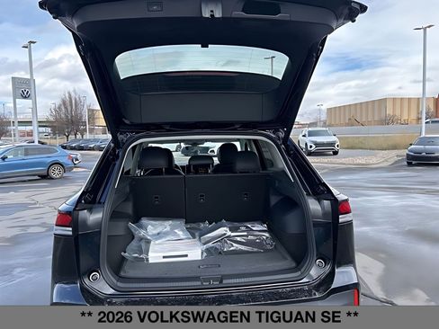 New 2026 Volkswagen Tiguan SE image 15