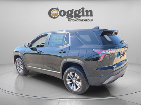 New 2026 Chevrolet Equinox LT image 3