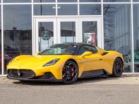 Used 2022 Maserati MC20 Coupe RWD image 1