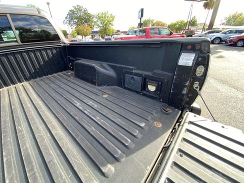 Used 2015 Toyota Tacoma PreRunner image 11