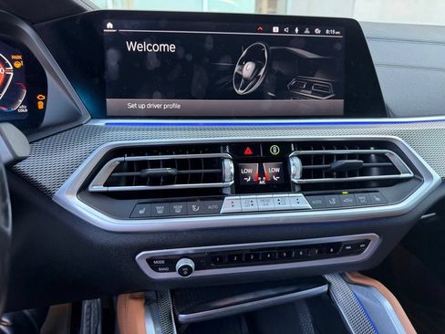Used 2023 BMW X6 xDrive40i w/ M Sport Package AWD/4WD image 17