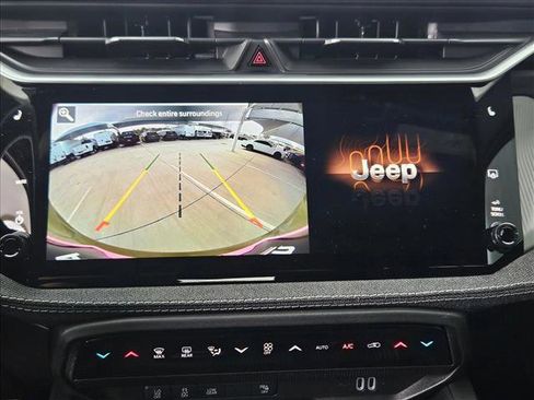 New 2026 Jeep Cherokee Laredo image 13