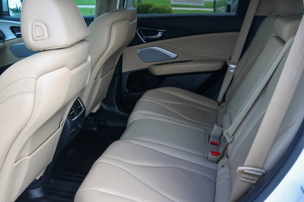 Used 2023 Acura RDX w/ Technology Package AWD/4WD image 15