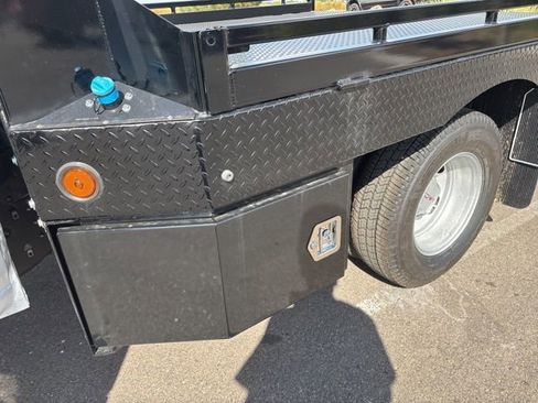 New 2025 GMC Sierra 3500 Pro w/ Convenience Package image 24