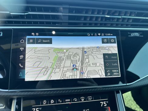 Used 2024 Audi SQ8 Prestige w/ Prestige Package image 23