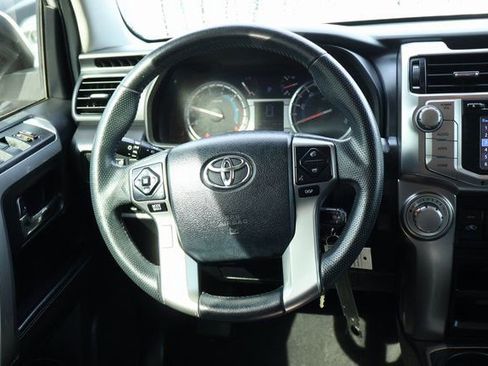 Used 2019 Toyota 4Runner SR5 AWD/4WD image 8