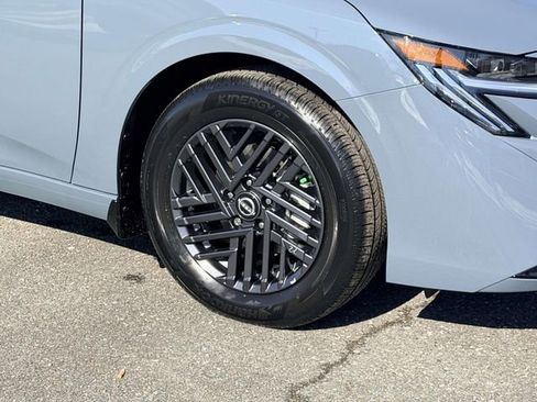 New 2026 Nissan Sentra SV w/ SV Convenience Package FWD image 7