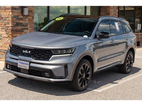 Used 2023 Kia Sorento SX AWD/4WD image 7