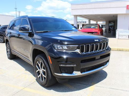 Used 2025 Jeep Grand Cherokee L Limited w/ Luxury Tech Group II AWD/4WD image 7