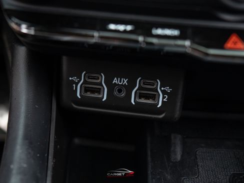 Used 2021 Dodge Durango SRT w/ Technology Group AWD/4WD image 37