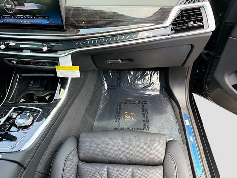 New 2026 BMW X5 xDrive40i w/ Executive Package AWD/4WD image 18