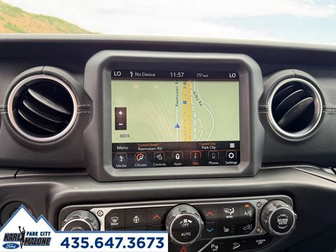 Used 2020 Jeep Wrangler Unlimited Sahara AWD/4WD image 21