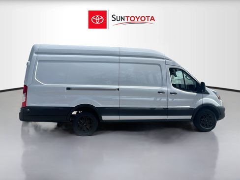Used 2024 Ford Transit 250 148 High Roof Extended w/ Load Area Protection Package RWD image 2