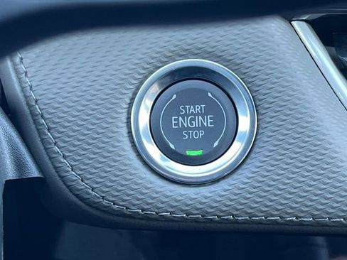 New 2026 Chevrolet Equinox LT w/ Convenience Package II image 26