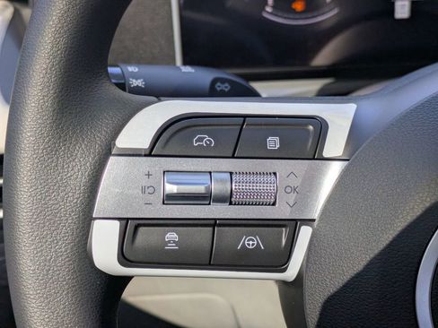 New 2026 Hyundai Tucson SE image 26