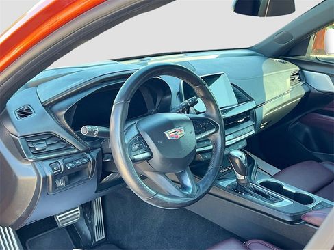 Used 2023 Cadillac CT4 Sport image 9