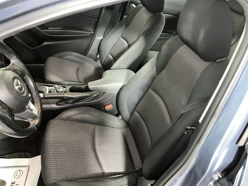 Used 2016 MAZDA MAZDA3 i Touring FWD image 15
