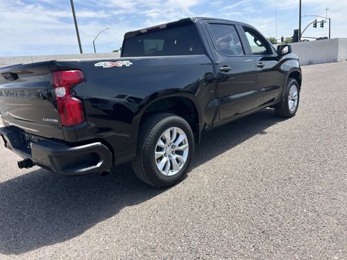 Used 2024 Chevrolet Silverado 1500 Custom AWD/4WD image 5