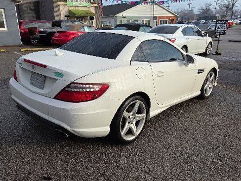 Used 2012 Mercedes-Benz SLK 250 SLK250 image 4