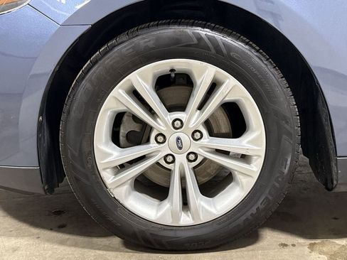 Used 2018 Ford Taurus SEL w/ Equipment Group 201A image 27