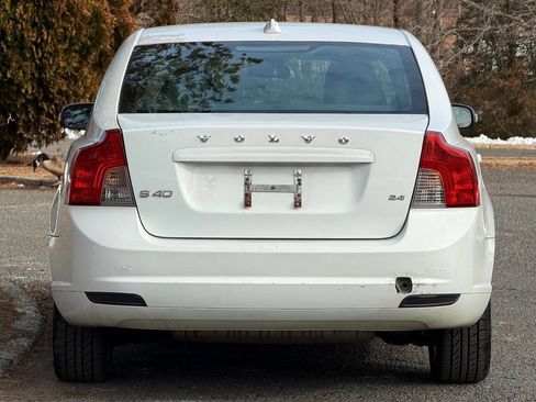Used 2010 Volvo S40 2.4i image 23