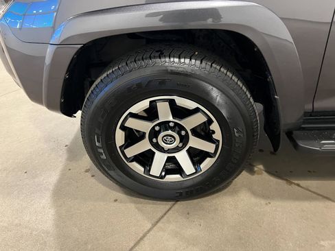 Used 2019 Toyota 4Runner TRD Off-Road image 42