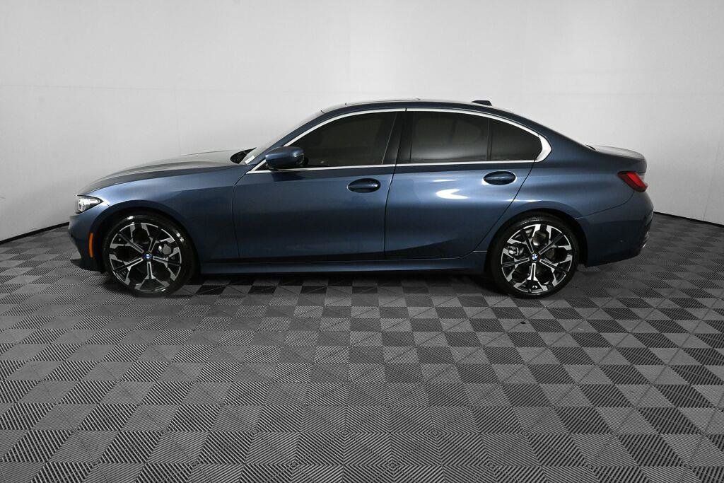 Used 2025 BMW 330i Sedan RWD image 7