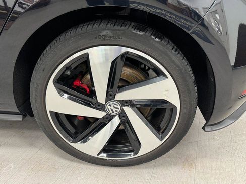 Used 2020 Volkswagen GTI S image 32